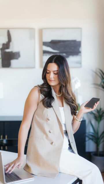 If your content feels like it’s going nowhere…

it’s not because you’re not trying hard enough.

It’s because there’s no system behind it.

And that’s exactly what keeps most female entrepreneurs stuck.

Posting, hoping, and wondering why it’s not turning into clients.

You don’t need to do more,
you need support.

And something really special is opening soon 🤍

💌 DM us “WAITLIST” to get early access to our Social Media Management spots before they open publicly

✨ Because your content should work for you, not stress you out

#socialmediamanagement #femaleentrepreneur #contentstrategytips #smallbusinessstruggles #socialmediamarketing